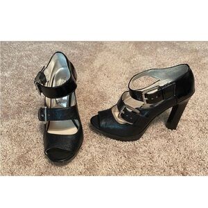 NEW MICHAEL Michael Kors Black Leather Heels